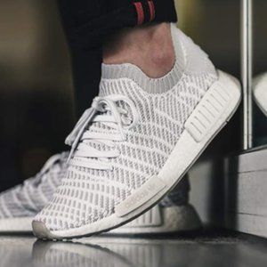 nmd r1 stlt primeknit white